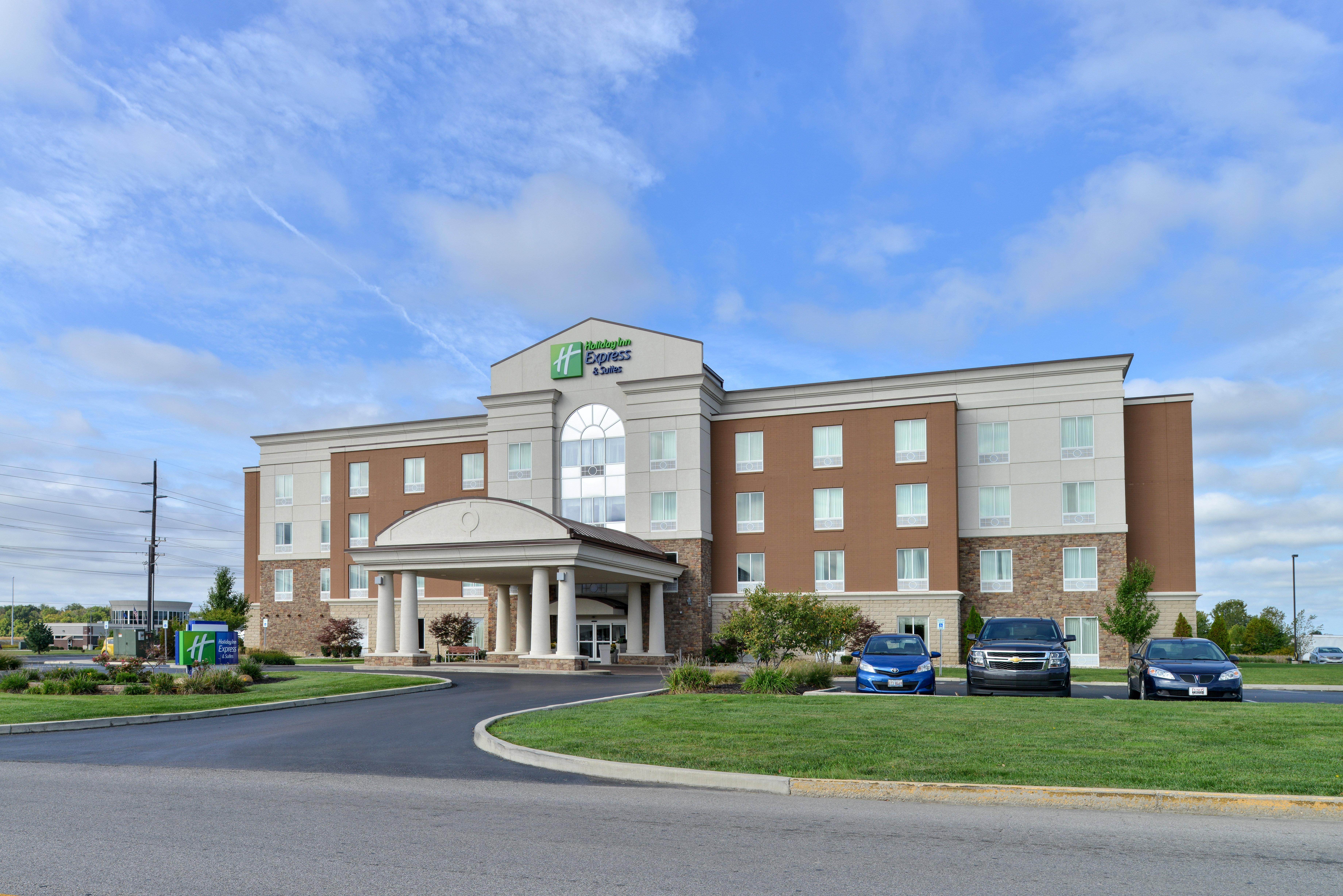 Holiday Inn Express Hotel & Suites Terre Haute By Ihg Exterior foto