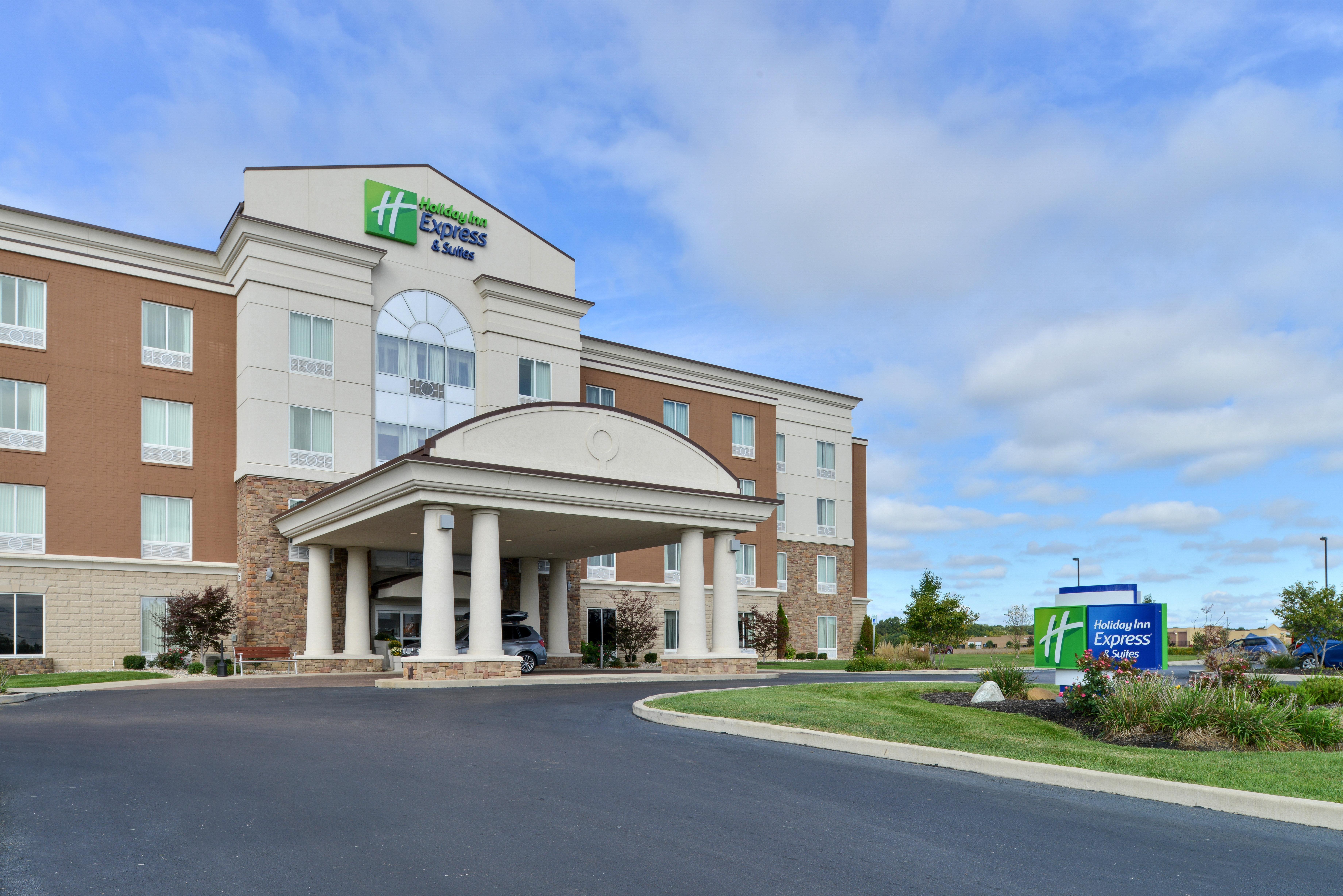 Holiday Inn Express Hotel & Suites Terre Haute By Ihg Exterior foto