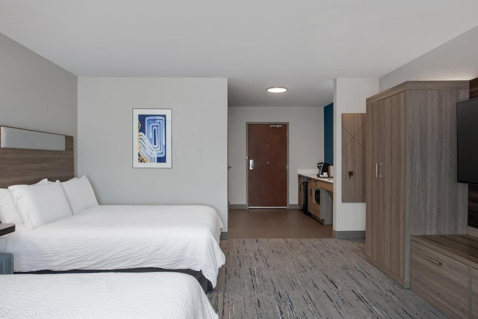 Holiday Inn Express Hotel & Suites Terre Haute By Ihg Exterior foto